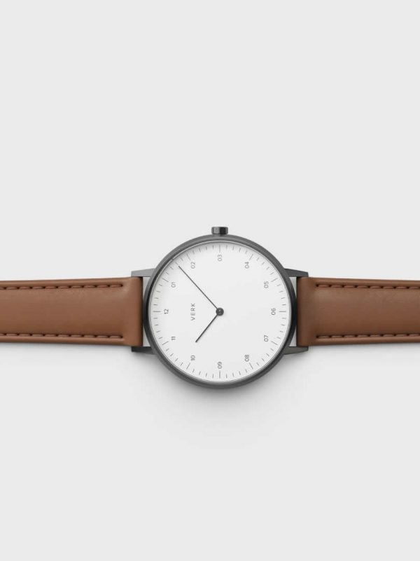 verk gunmetal tan 3 600x800 - Light Coffee Leather Watch
